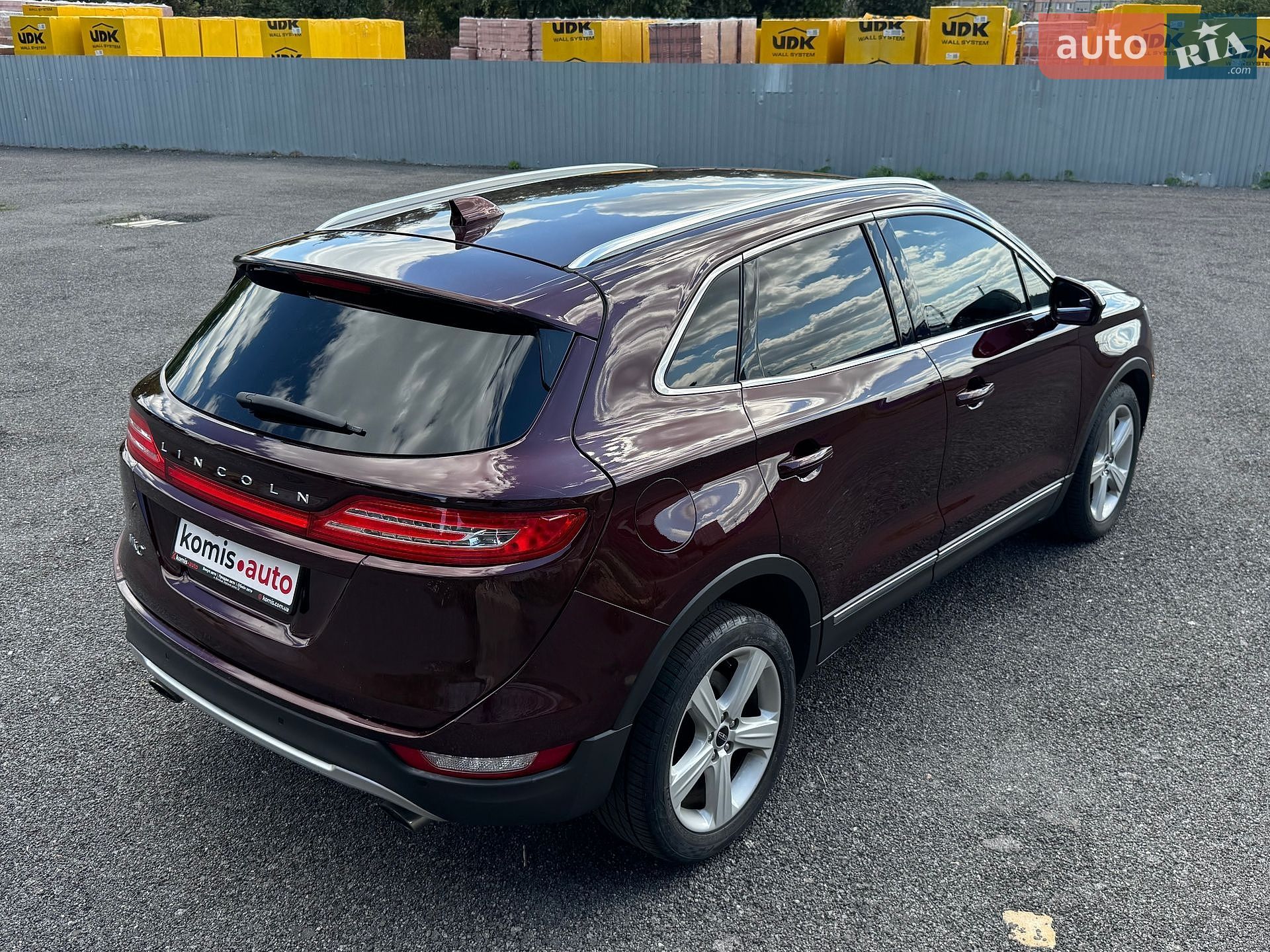 Lincoln MKC 2016 VIN 5LMCJ1C94GUJ24410 фото оголошення 25 з 65