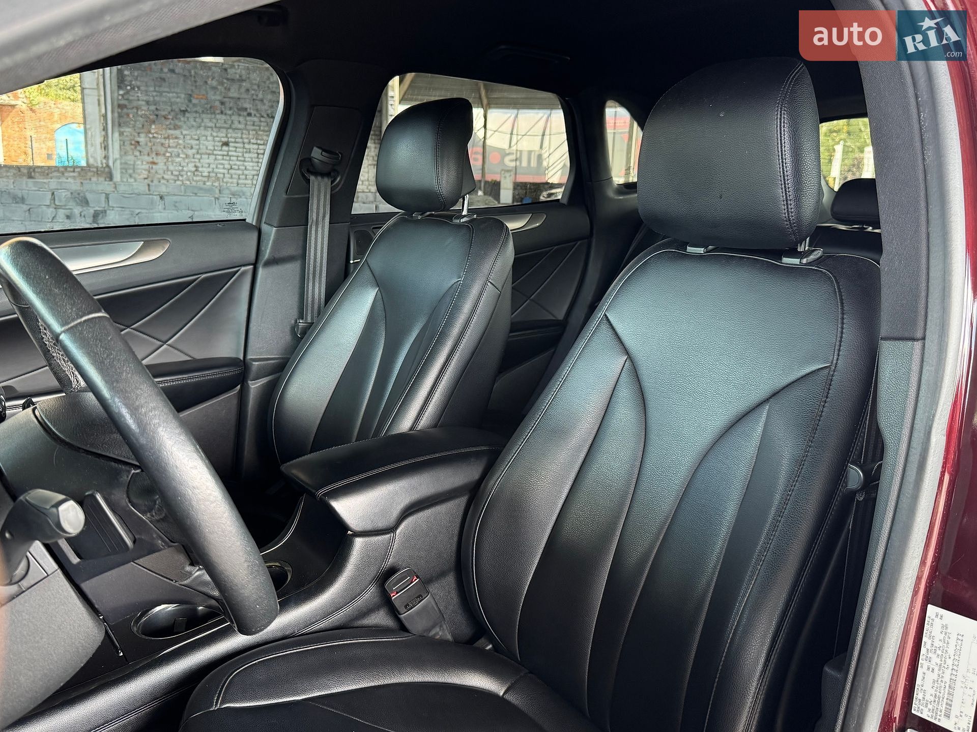 Lincoln MKC 2016 VIN 5LMCJ1C94GUJ24410 фото оголошення 44 з 65