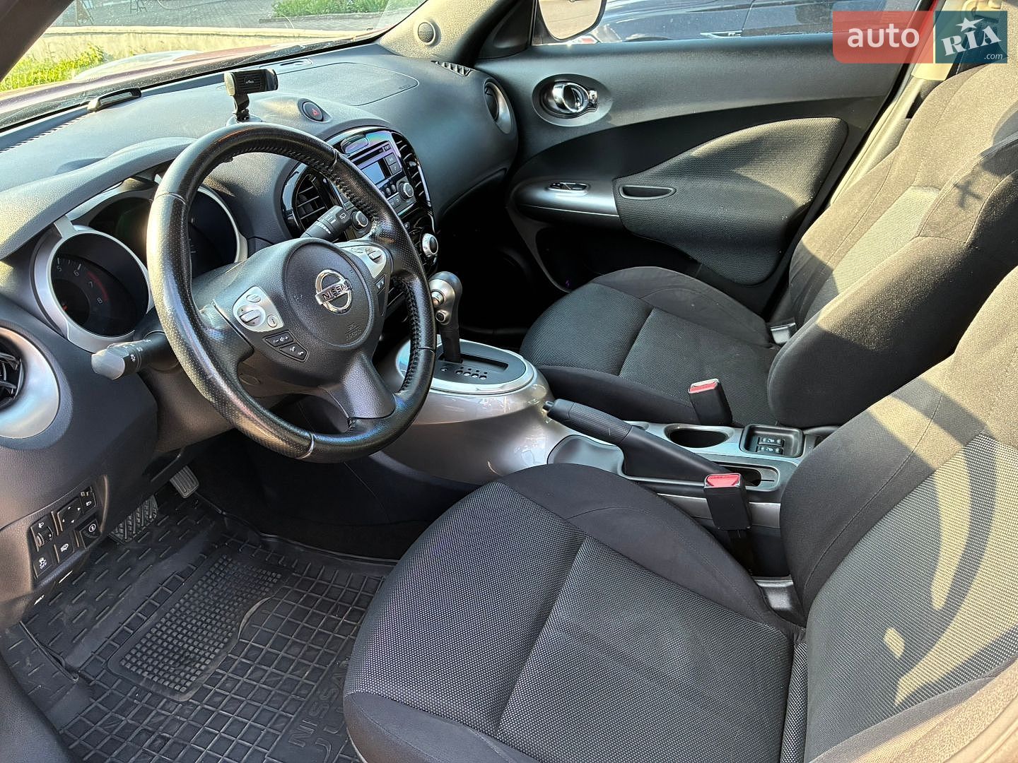 Nissan Juke 2013 VIN SJNFBAF15U6356289 фото оголошення 2 з 4