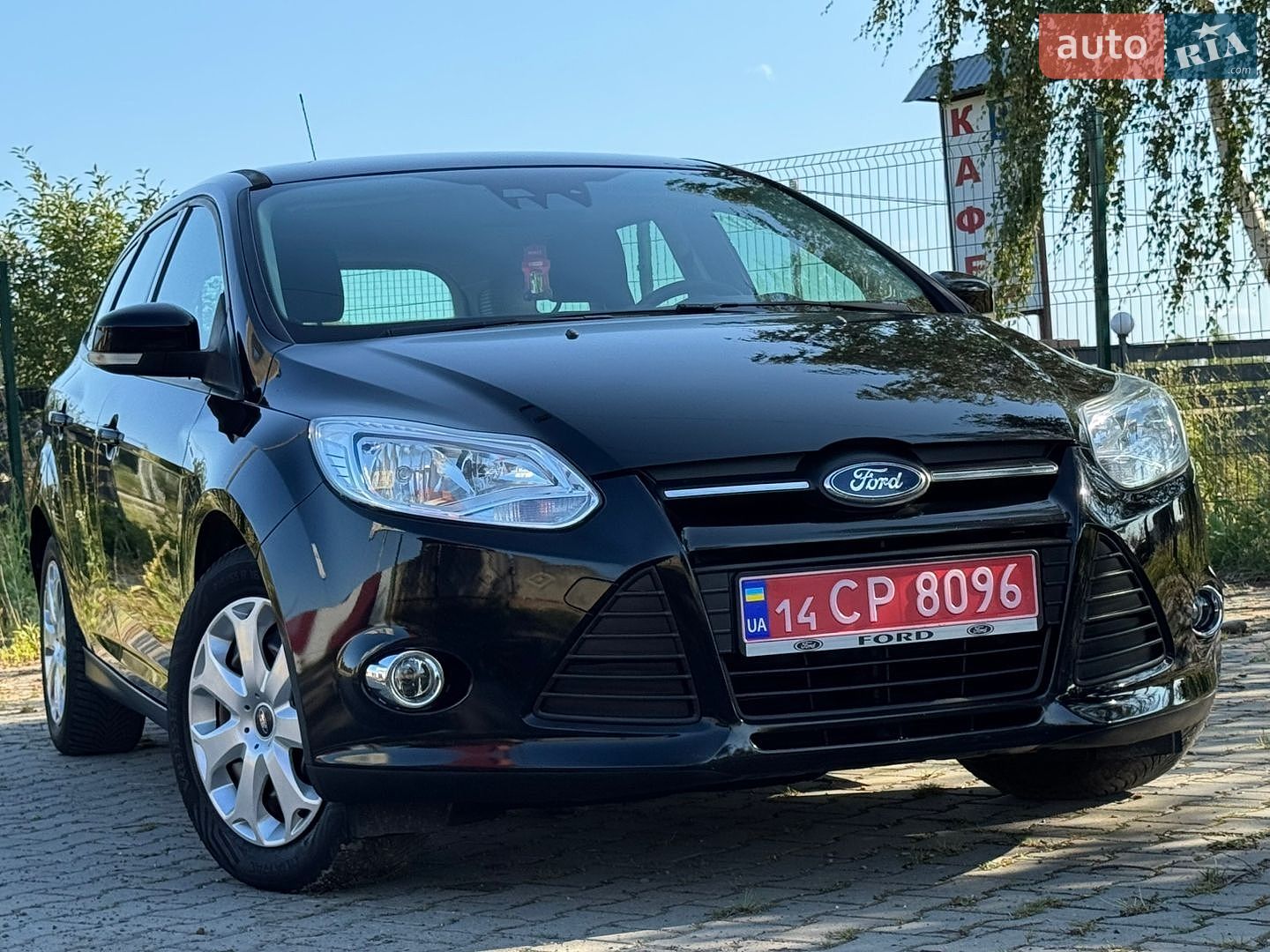 Ford Focus 2012 VIN WF0LXXGCBLCC08772 фото оголошення 4 з 81