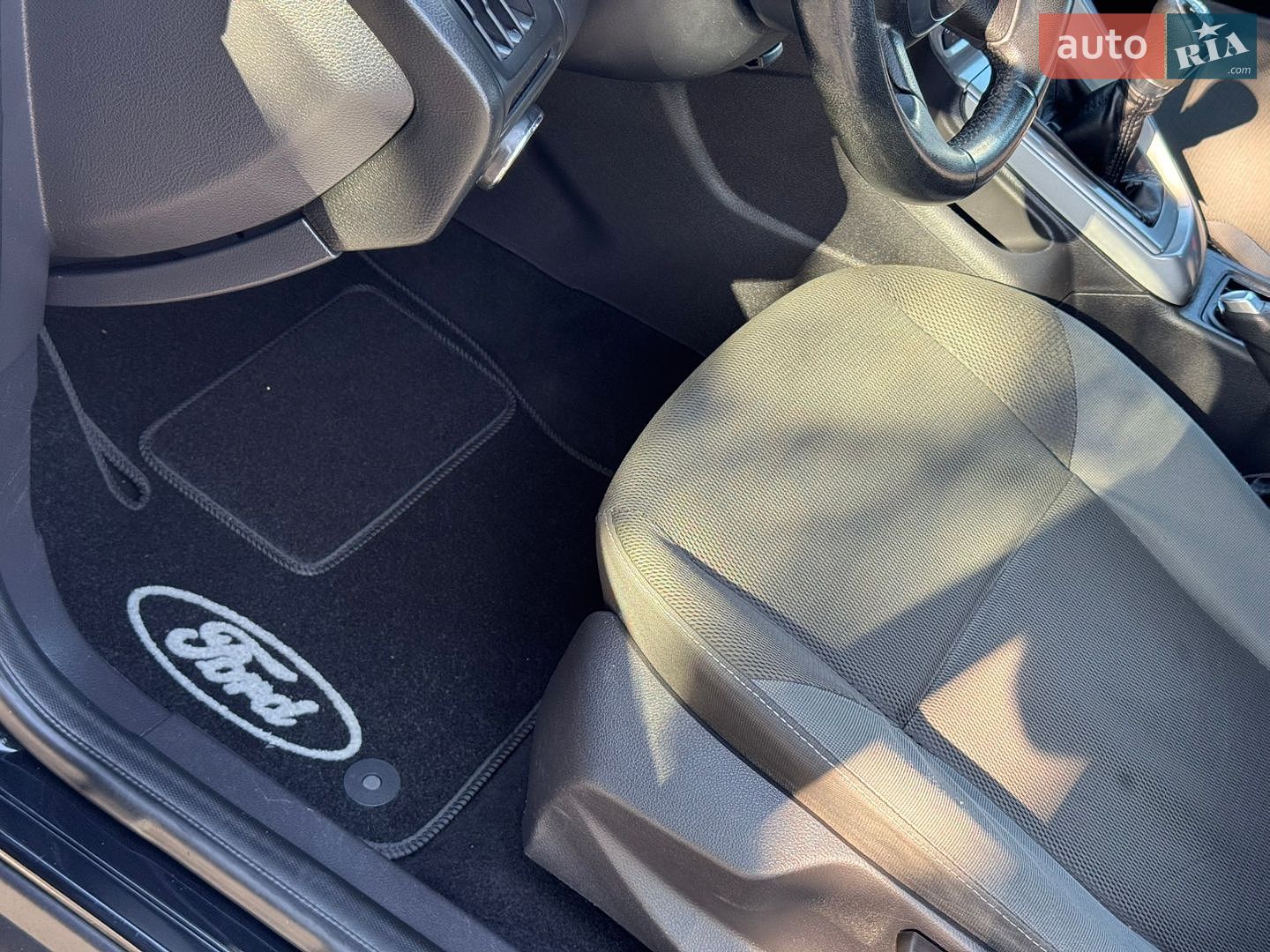 Ford Focus 2012 VIN WF0LXXGCBLCC08772 фото оголошення 39 з 81