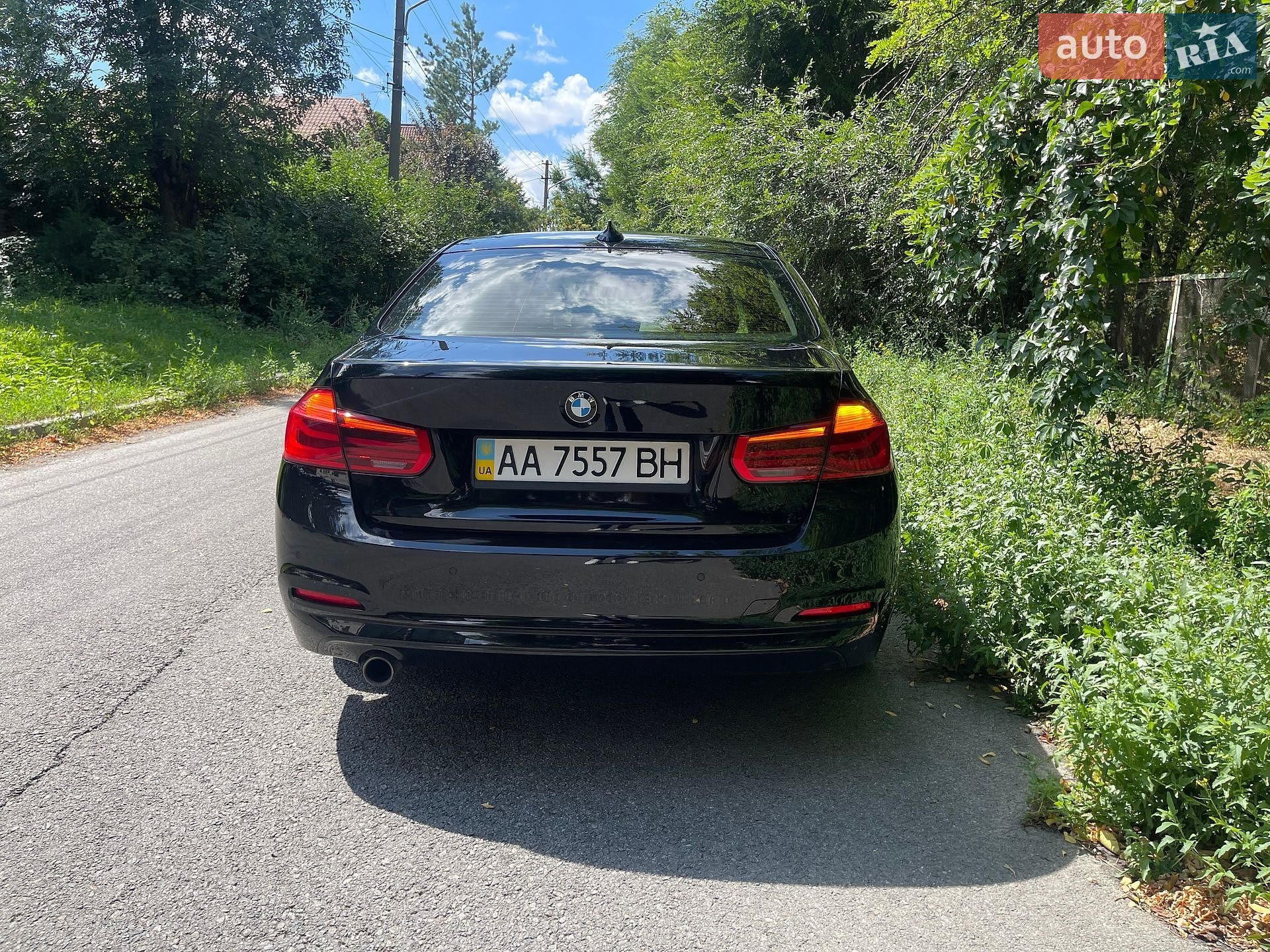 BMW 3 Series 2015 VIN WBA8E31050K492711 фото оголошення 2 з 15