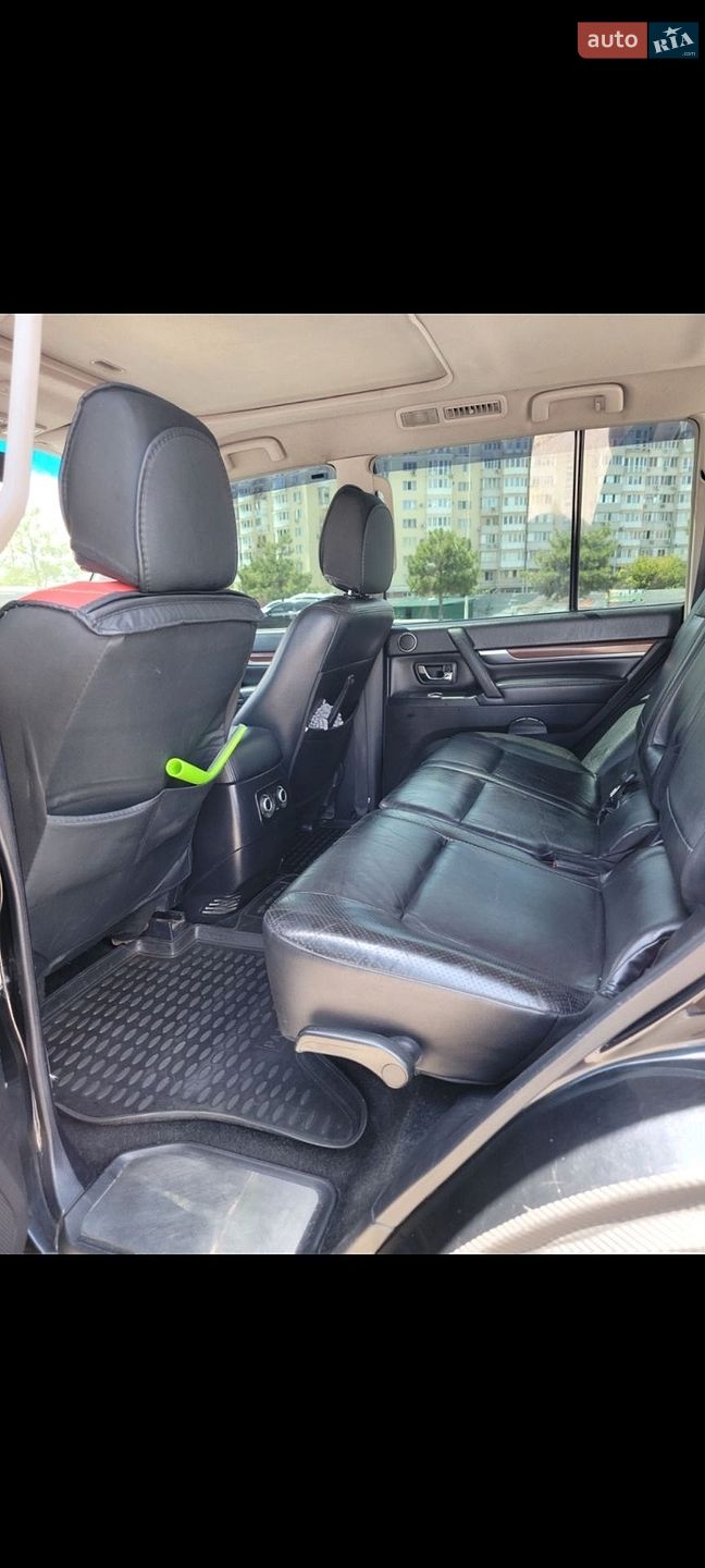 Mitsubishi Pajero 2008 VIN JMYLRV93W8J003553 фото оголошення 14 з 20