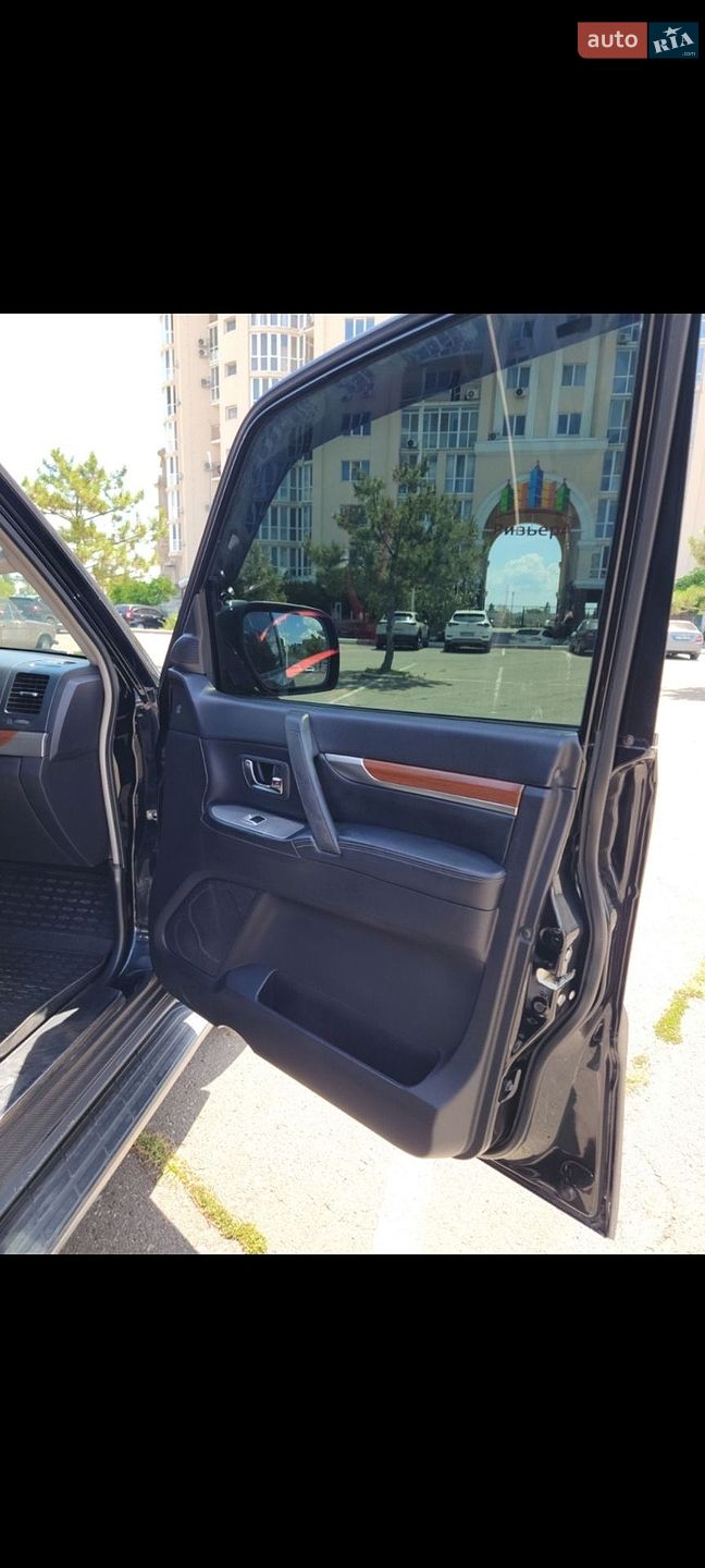 Mitsubishi Pajero 2008 VIN JMYLRV93W8J003553 фото оголошення 15 з 20