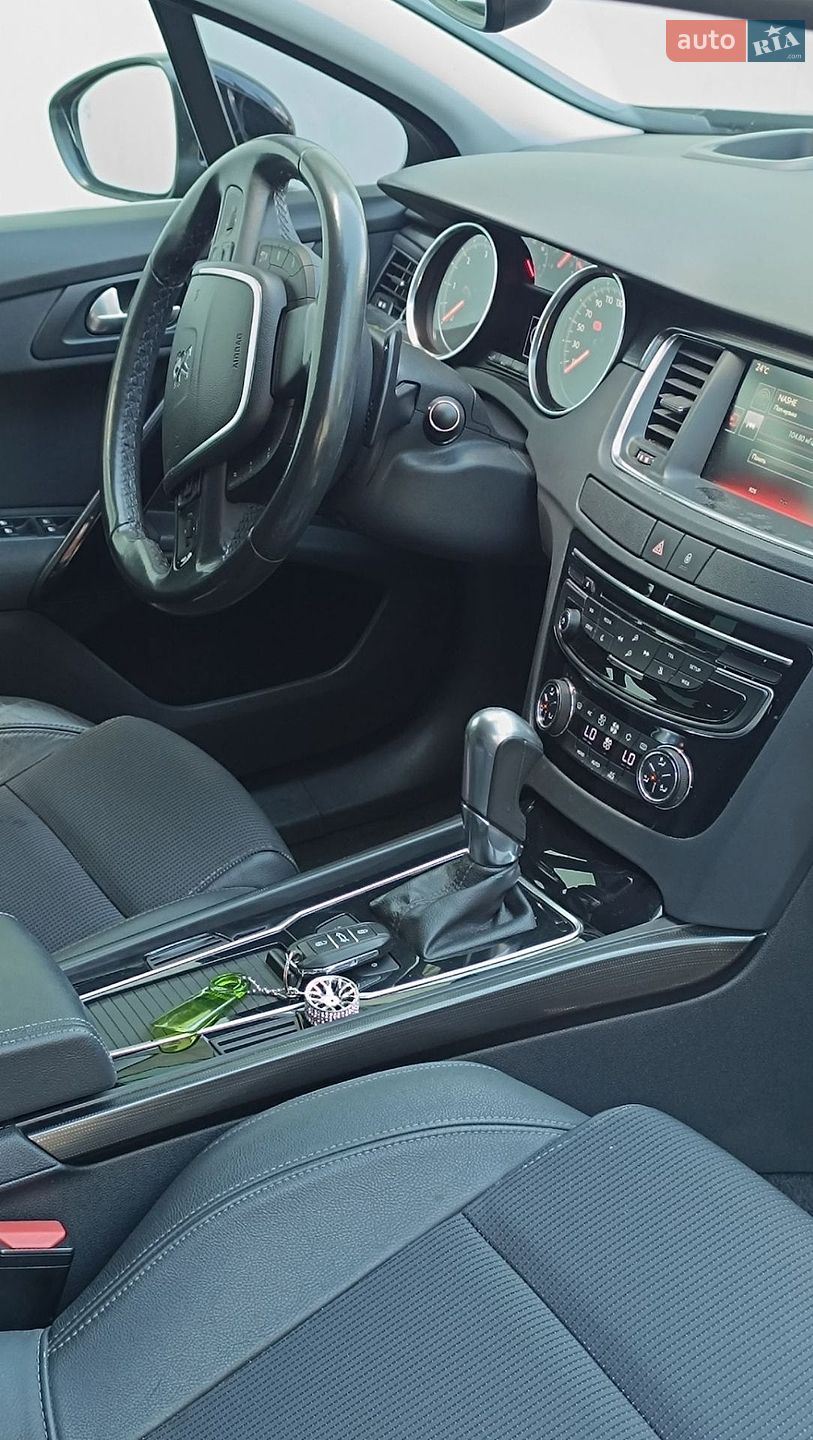 Peugeot 508 2015 VIN VF38EAHWTFL013869 фото оголошення 5 з 12