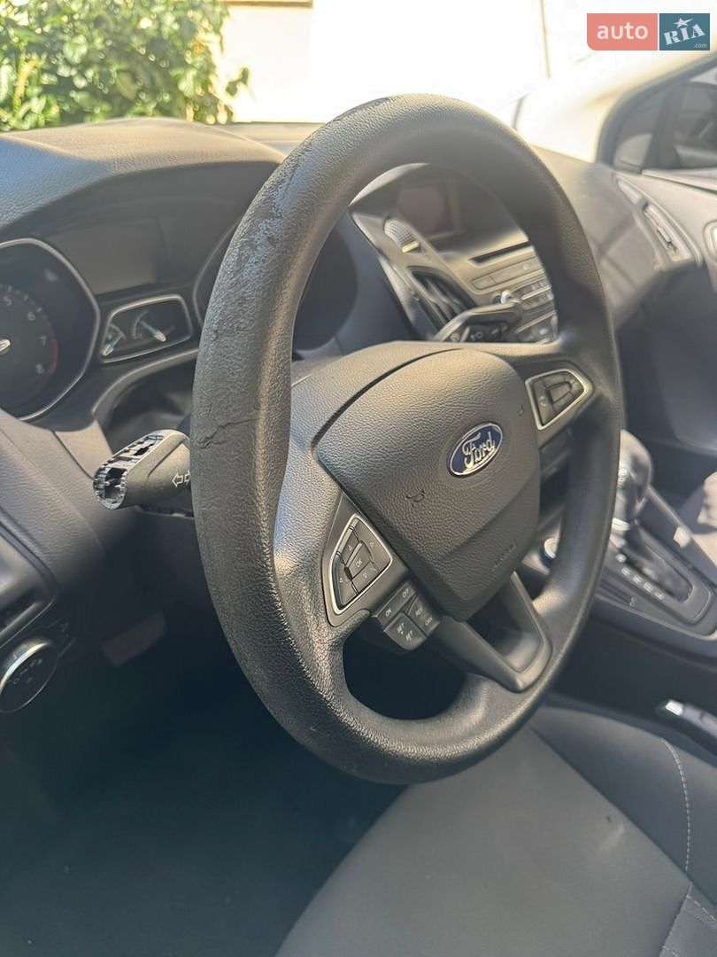 Ford Focus 2017 VIN 1FADP3F23HL244538 фото оголошення 9 з 24
