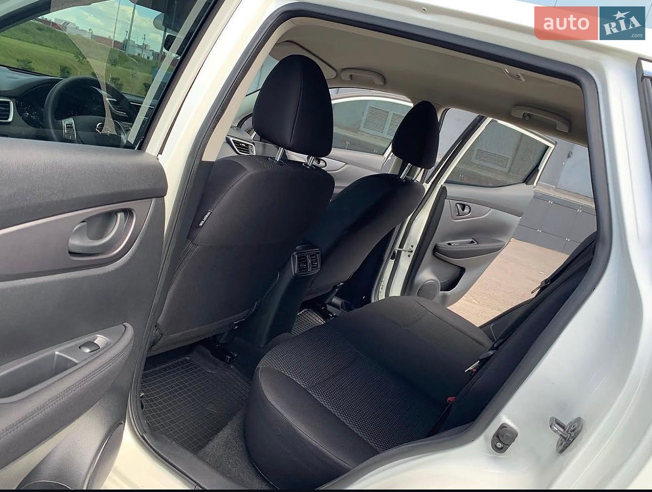 Nissan Qashqai 2017 VIN SJNFBAJ11UZ074362 фото оголошення 4 з 6