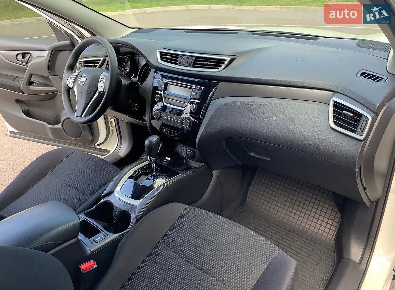 Nissan Qashqai 2017 VIN SJNFBAJ11UZ074362 фото оголошення 6 з 6