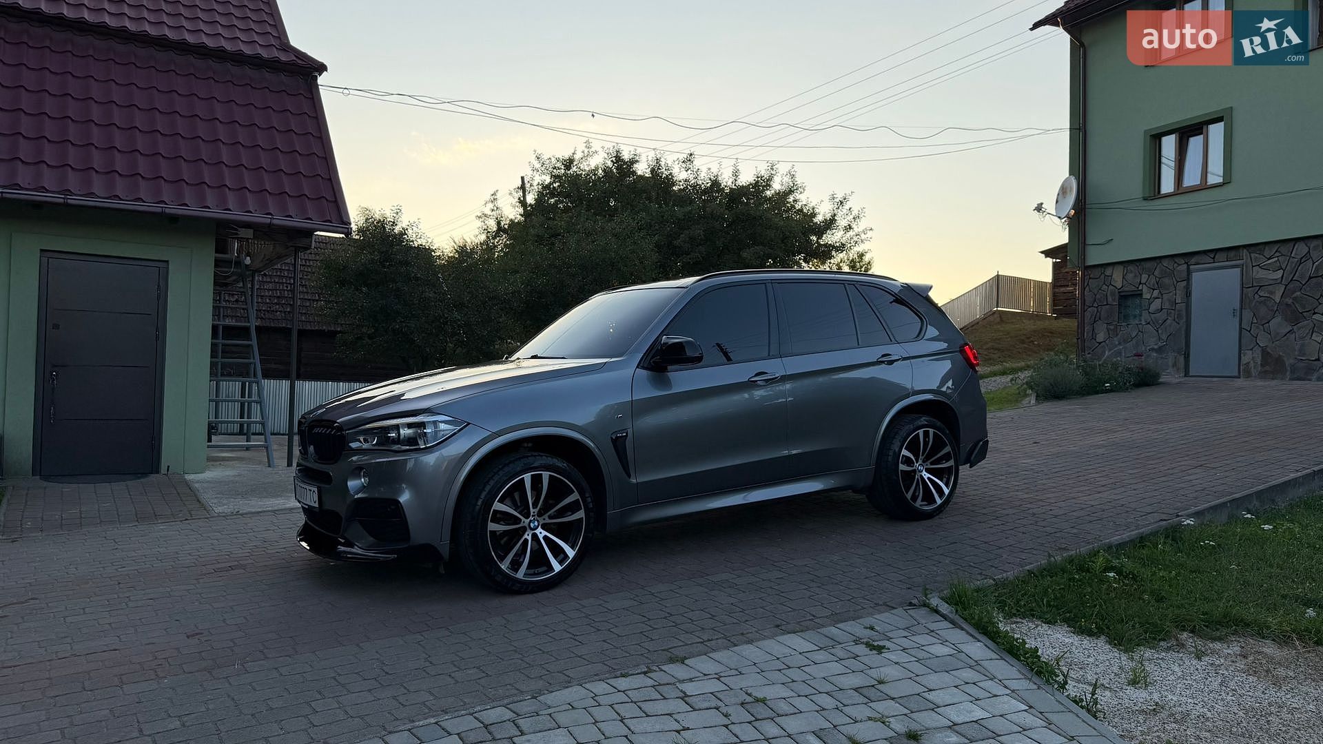 BMW X5 2015 VIN WBAKS410700H70415 фото оголошення 76 з 145