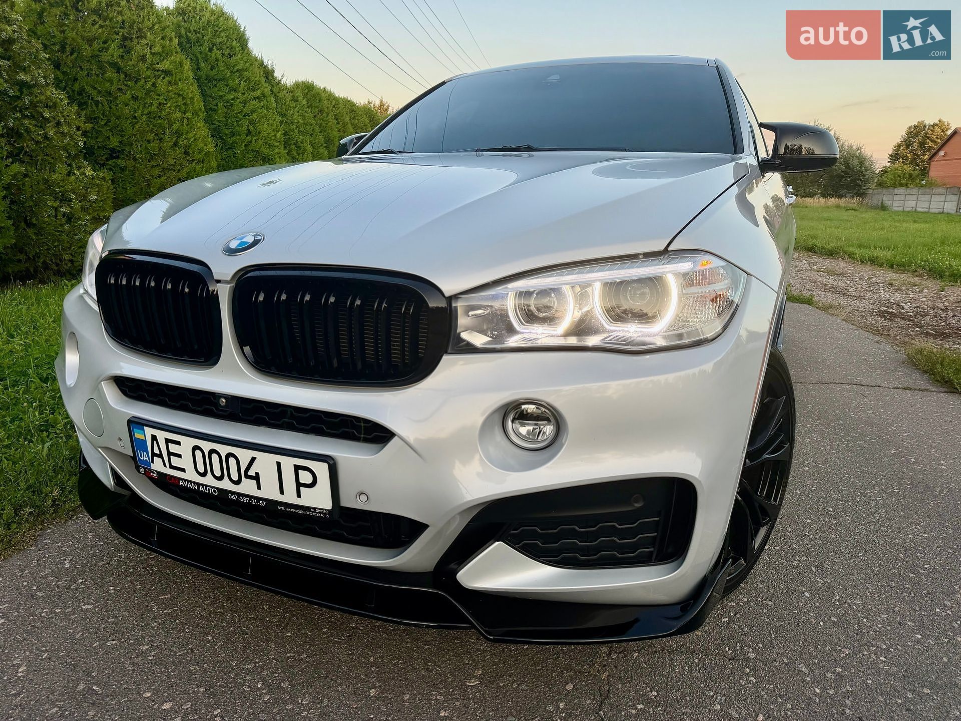 BMW X6 2018 VIN 5UXKU2C51J0Z62601 фото оголошення 11 з 40