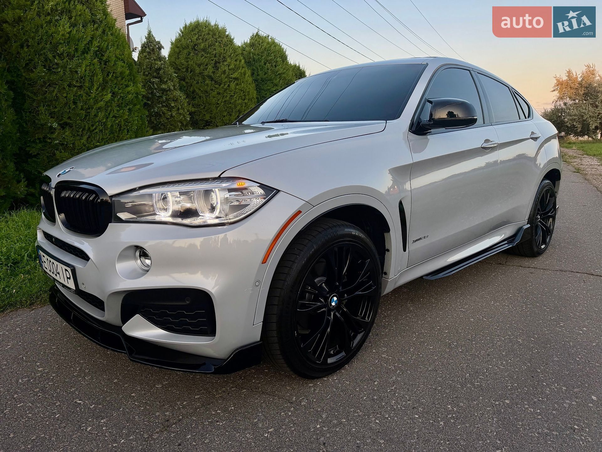 BMW X6 2018 VIN 5UXKU2C51J0Z62601 фото оголошення 14 з 40