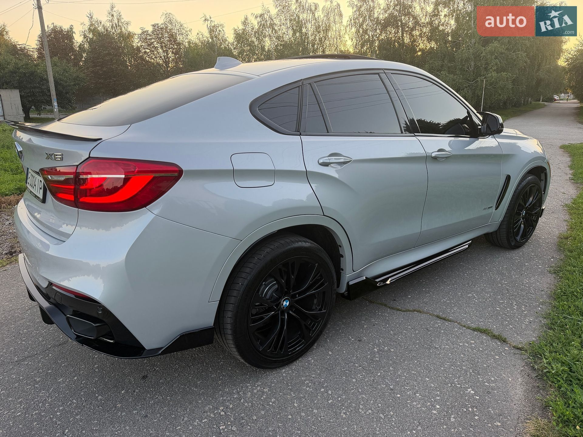 BMW X6 2018 VIN 5UXKU2C51J0Z62601 фото оголошення 21 з 40