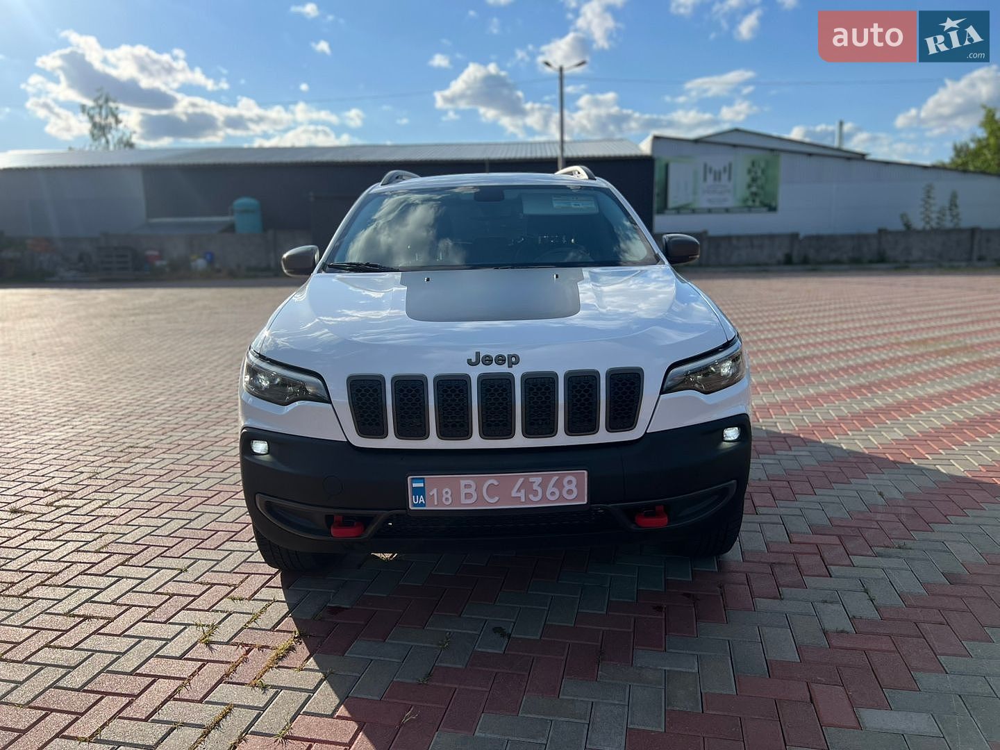 Jeep Cherokee 2020 VIN 1C4PJMBX4MD138927 фото оголошення 2 з 25