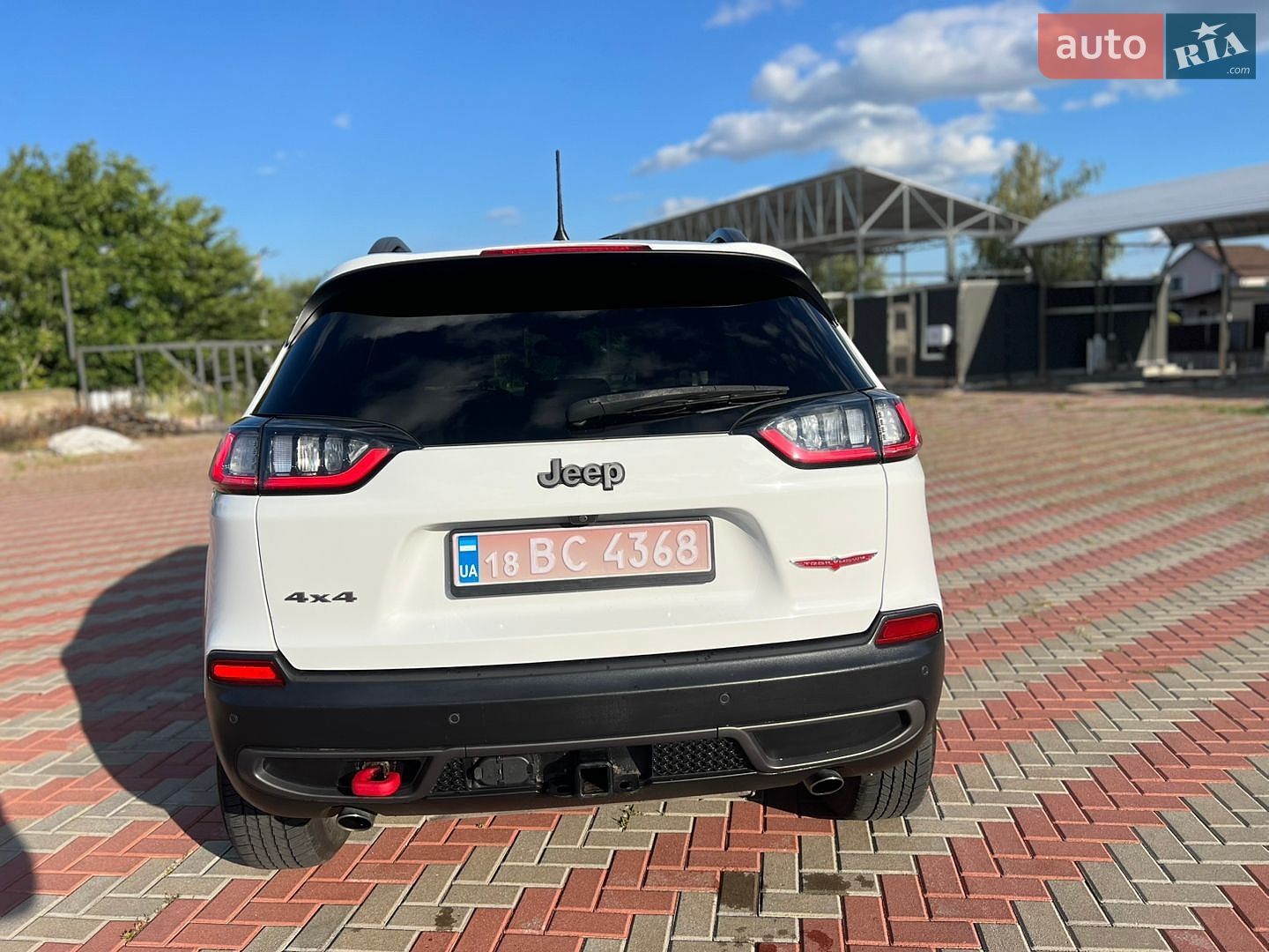 Jeep Cherokee 2020 VIN 1C4PJMBX4MD138927 фото оголошення 6 з 25