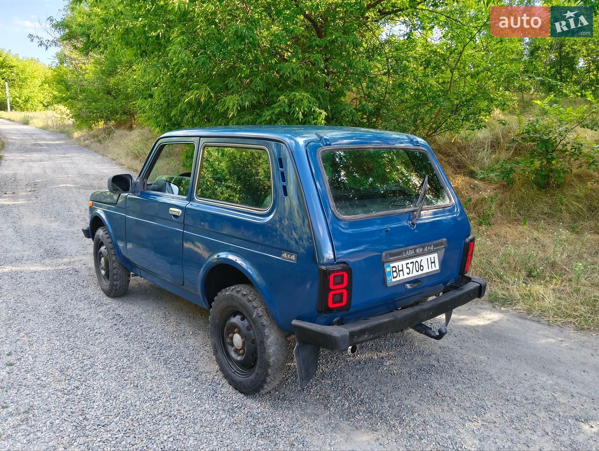 ВАЗ / Lada 21214 / 4x4 2010 VIN XTA212140A1966561 фото оголошення 6 з 12
