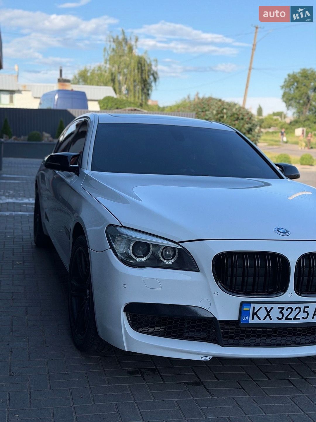 BMW 7 Series 2013 VIN WBAYE4C55DD137336 фото оголошення 5 з 9