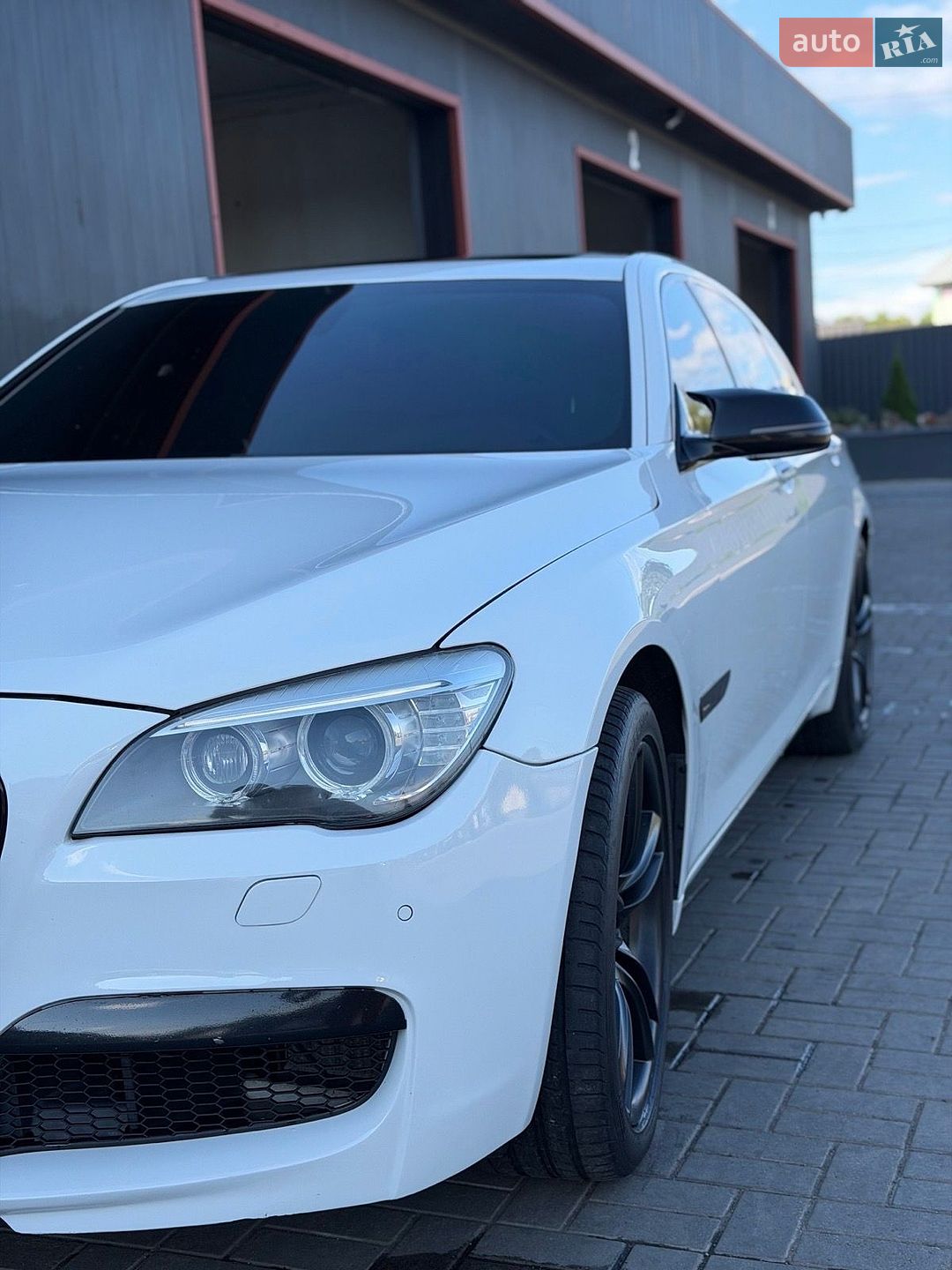 BMW 7 Series 2013 VIN WBAYE4C55DD137336 фото оголошення 9 з 9