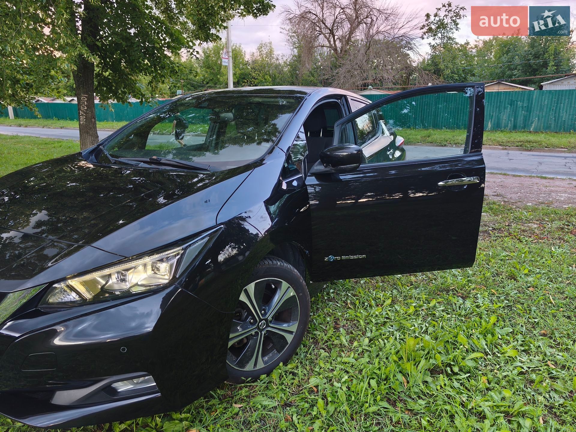 Nissan Leaf 2018 VIN SJNFAAZE1U0003255 фото оголошення 17 з 43