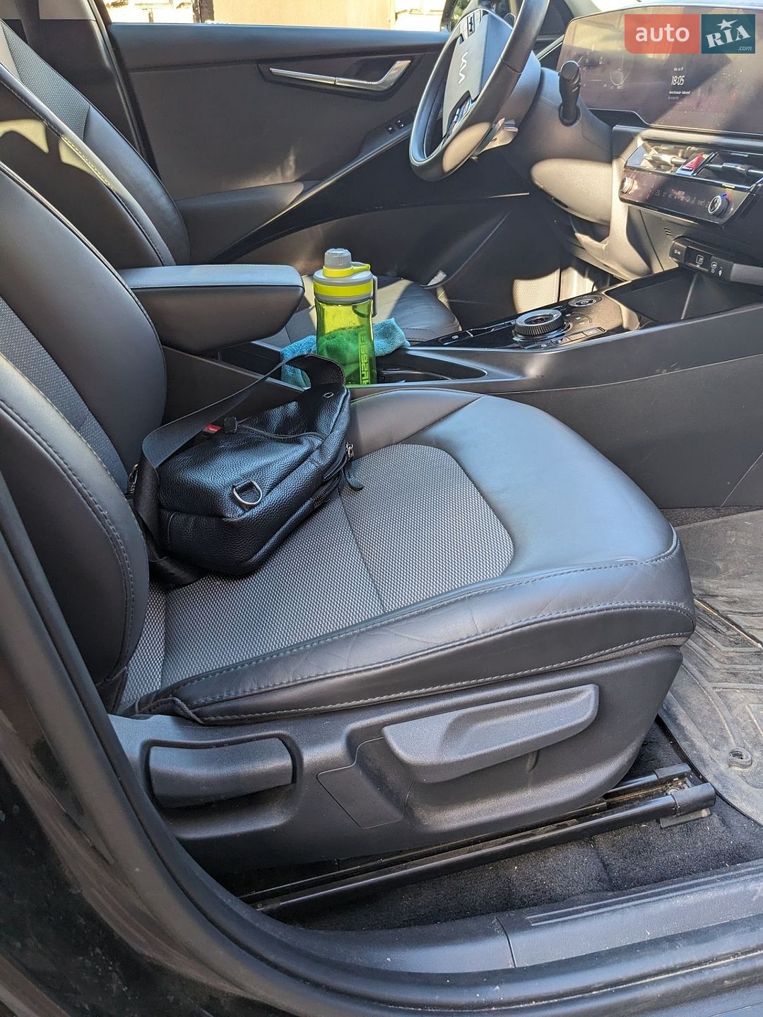 Kia Niro 2023 VIN KNDCR3L13P5013654 фото оголошення 17 з 58