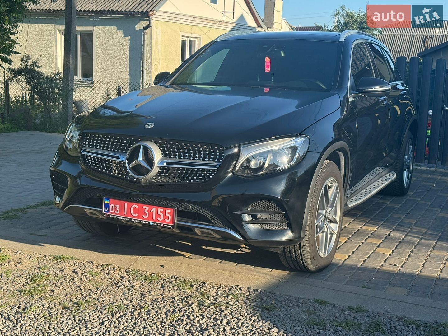 Mercedes-Benz GLC-Class 2019 VIN WDC0G4JB2KV125584 фото оголошення 2 з 18