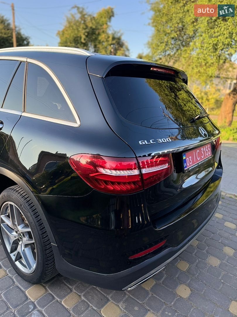 Mercedes-Benz GLC-Class 2019 VIN WDC0G4JB2KV125584 фото оголошення 7 з 18
