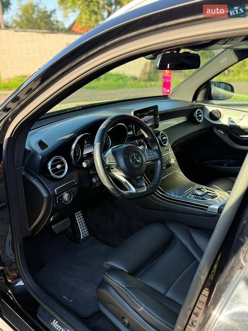 Mercedes-Benz GLC-Class 2019 VIN WDC0G4JB2KV125584 фото оголошення 10 з 18
