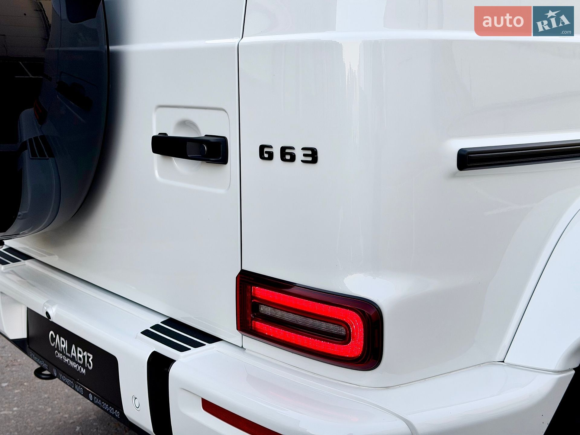 Mercedes-Benz G-Class 2025 VIN W1NWH5AB3SX053892 фото оголошення 18 з 106