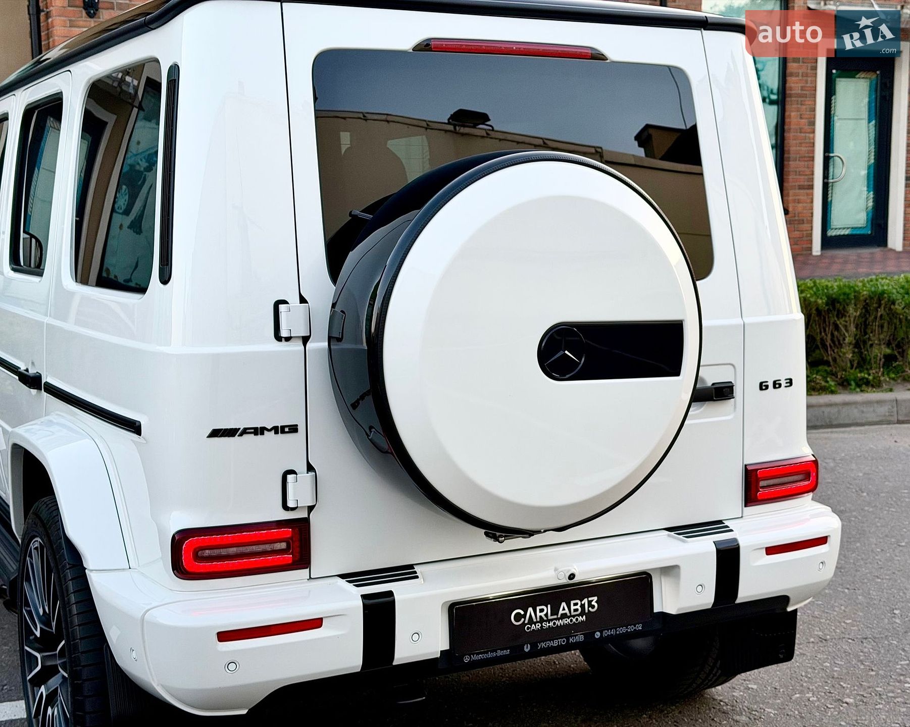 Mercedes-Benz G-Class 2025 VIN W1NWH5AB3SX053892 фото оголошення 19 з 106