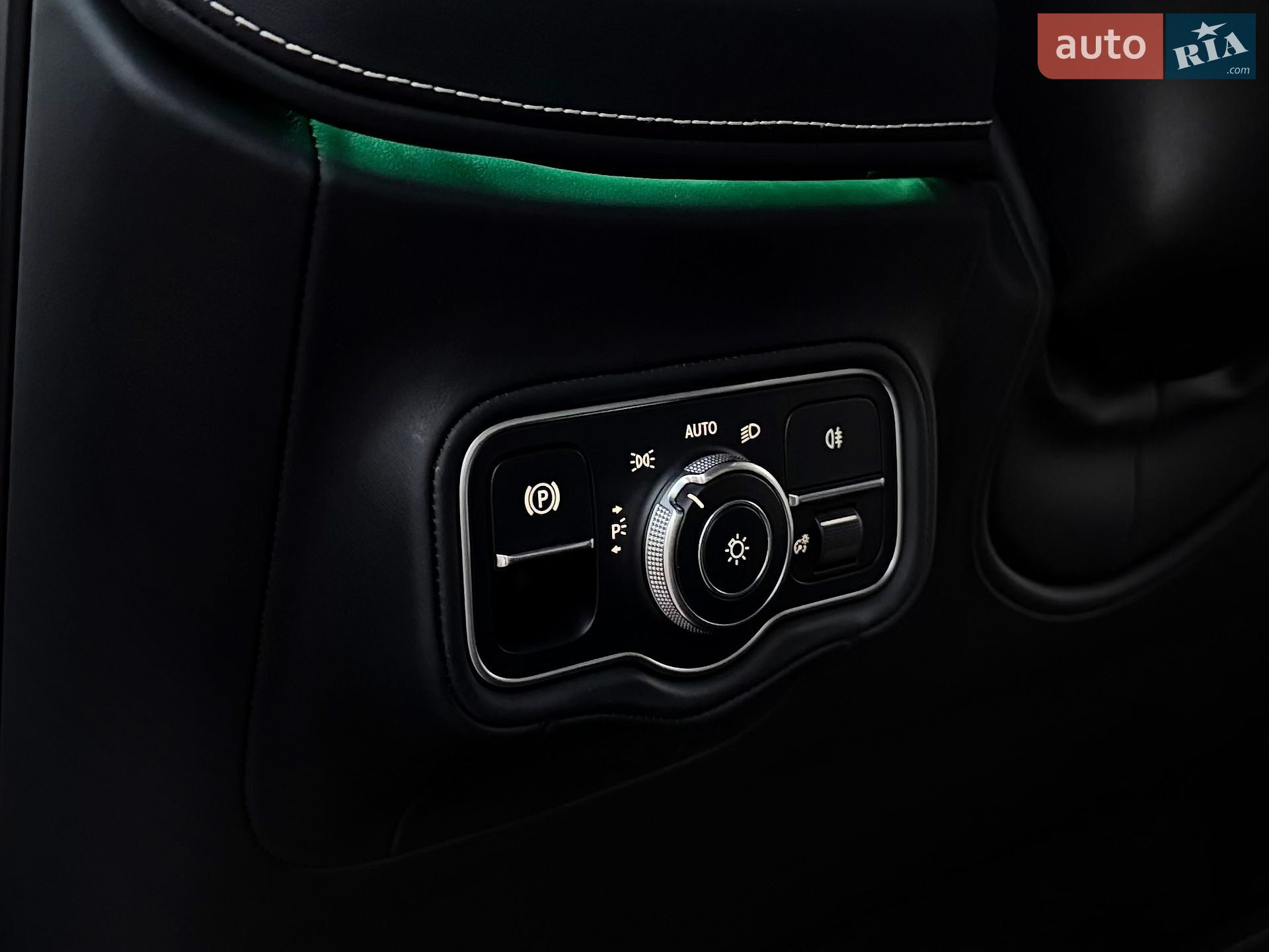 Mercedes-Benz G-Class 2025 VIN W1NWH5AB3SX053892 фото оголошення 29 з 106