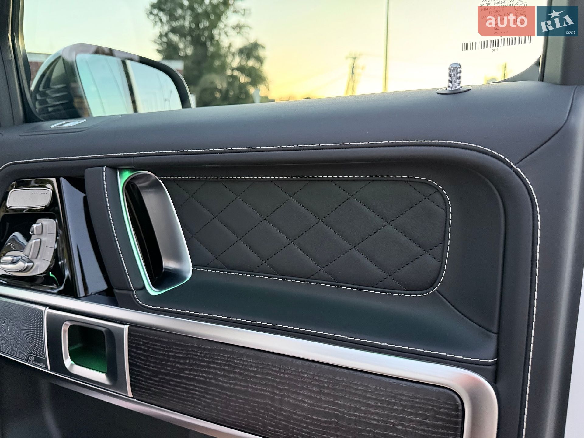 Mercedes-Benz G-Class 2025 VIN W1NWH5AB3SX053892 фото оголошення 40 з 106