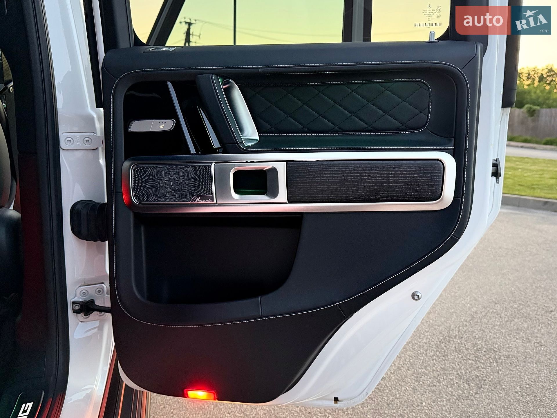 Mercedes-Benz G-Class 2025 VIN W1NWH5AB3SX053892 фото оголошення 54 з 106