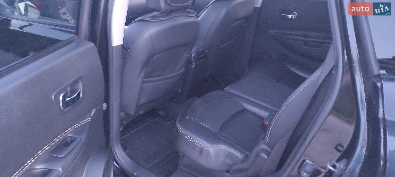 Nissan Qashqai+2 2011 VIN SJNJCAJ10U7050738 фото оголошення 13 з 16