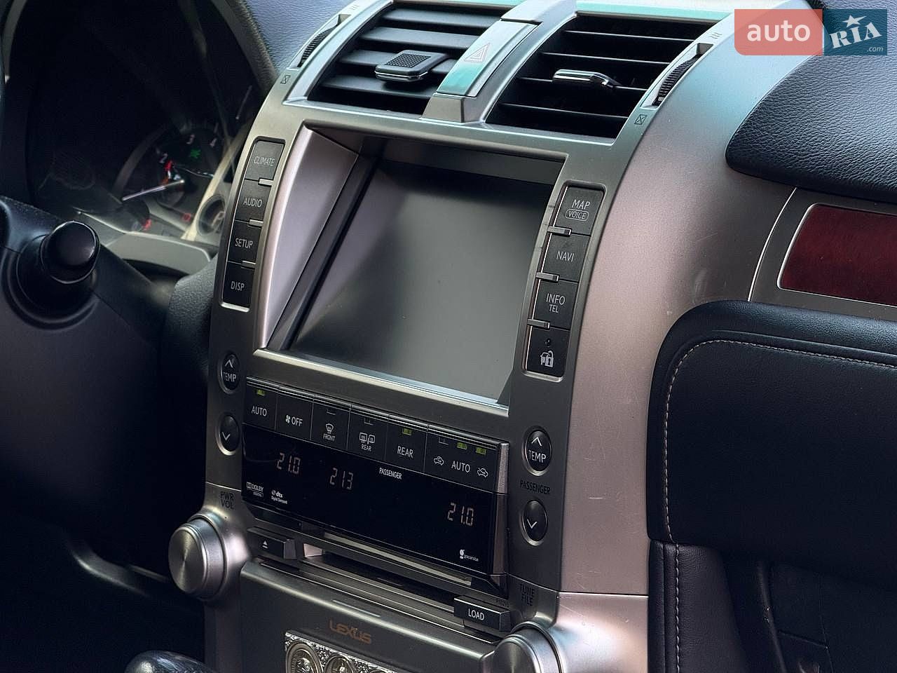 Lexus GX 2012 VIN JTJJM7FX505048423 фото оголошення 8 з 10