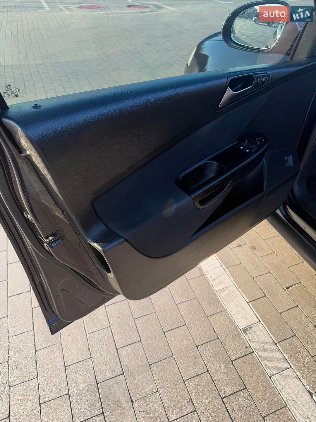 Volkswagen Passat 2010 VIN WVWZZZ3CZAE198200 фото оголошення 9 з 19