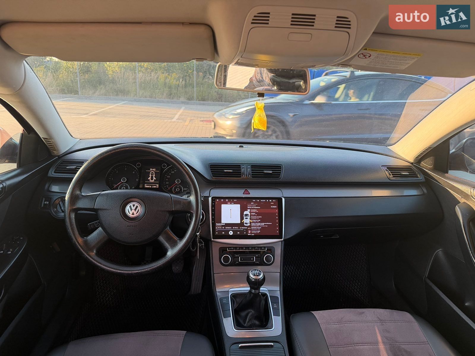 Volkswagen Passat 2010 VIN WVWZZZ3CZAE198200 фото оголошення 12 з 19