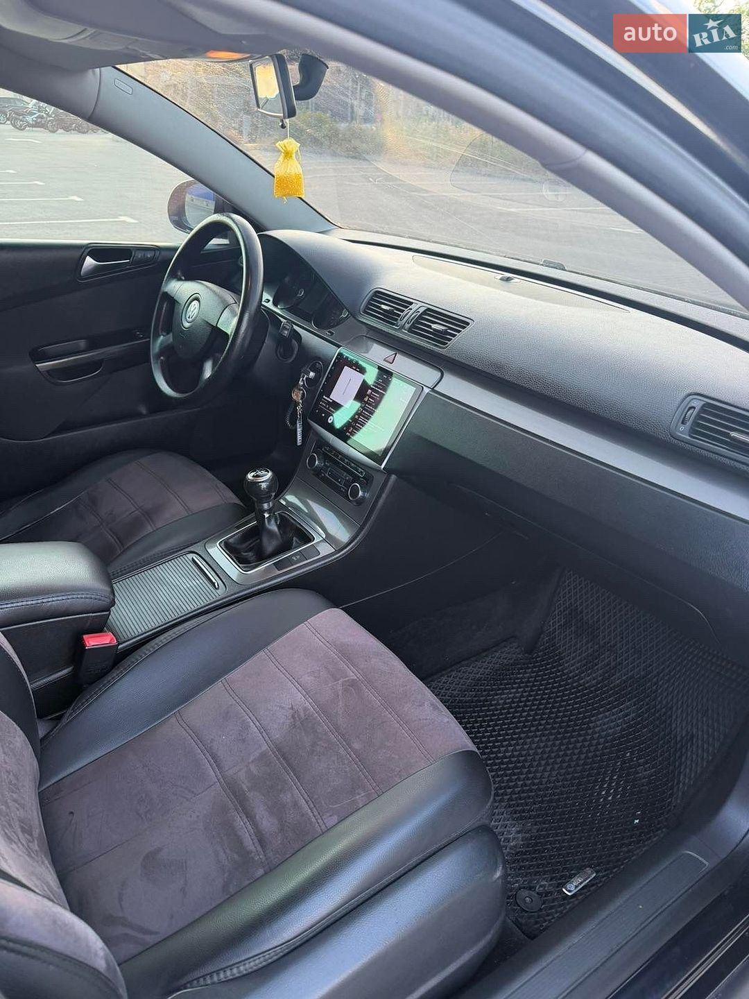 Volkswagen Passat 2010 VIN WVWZZZ3CZAE198200 фото оголошення 18 з 19