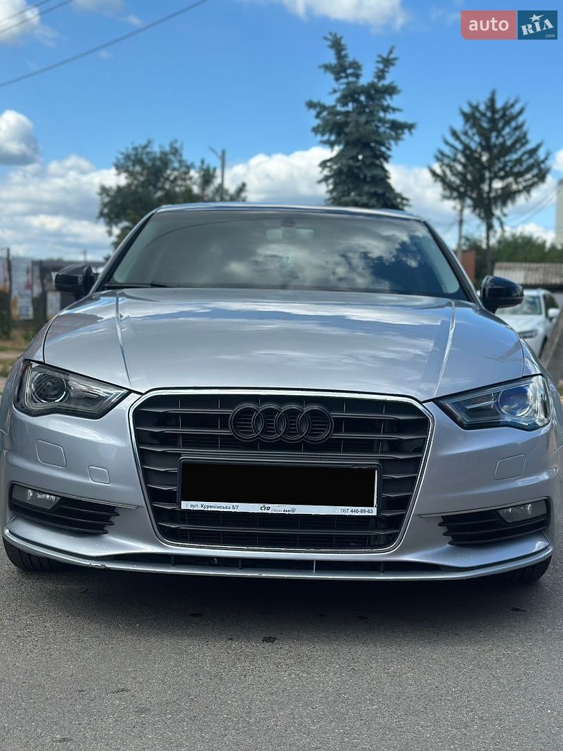 Audi A3 2015 VIN WAUZZZ8V5G1044692 фото оголошення 2 з 15