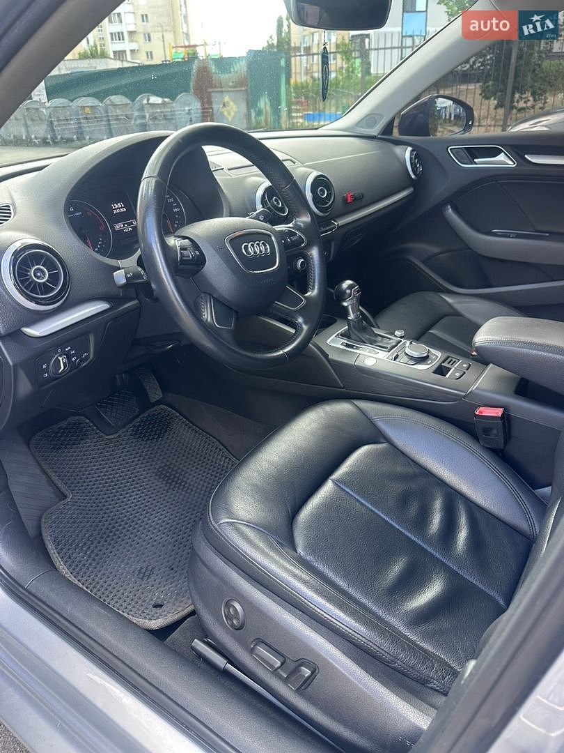 Audi A3 2015 VIN WAUZZZ8V5G1044692 фото оголошення 12 з 15