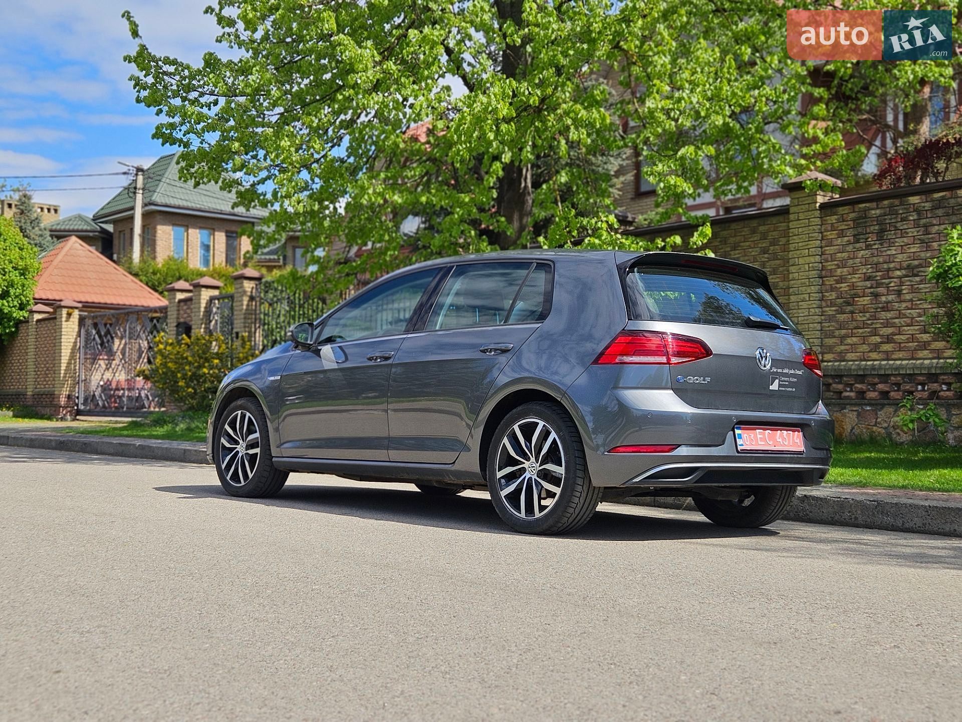 Volkswagen e-Golf 2020 VIN WVWZZZAUZL8908814 фото оголошення 4 з 27