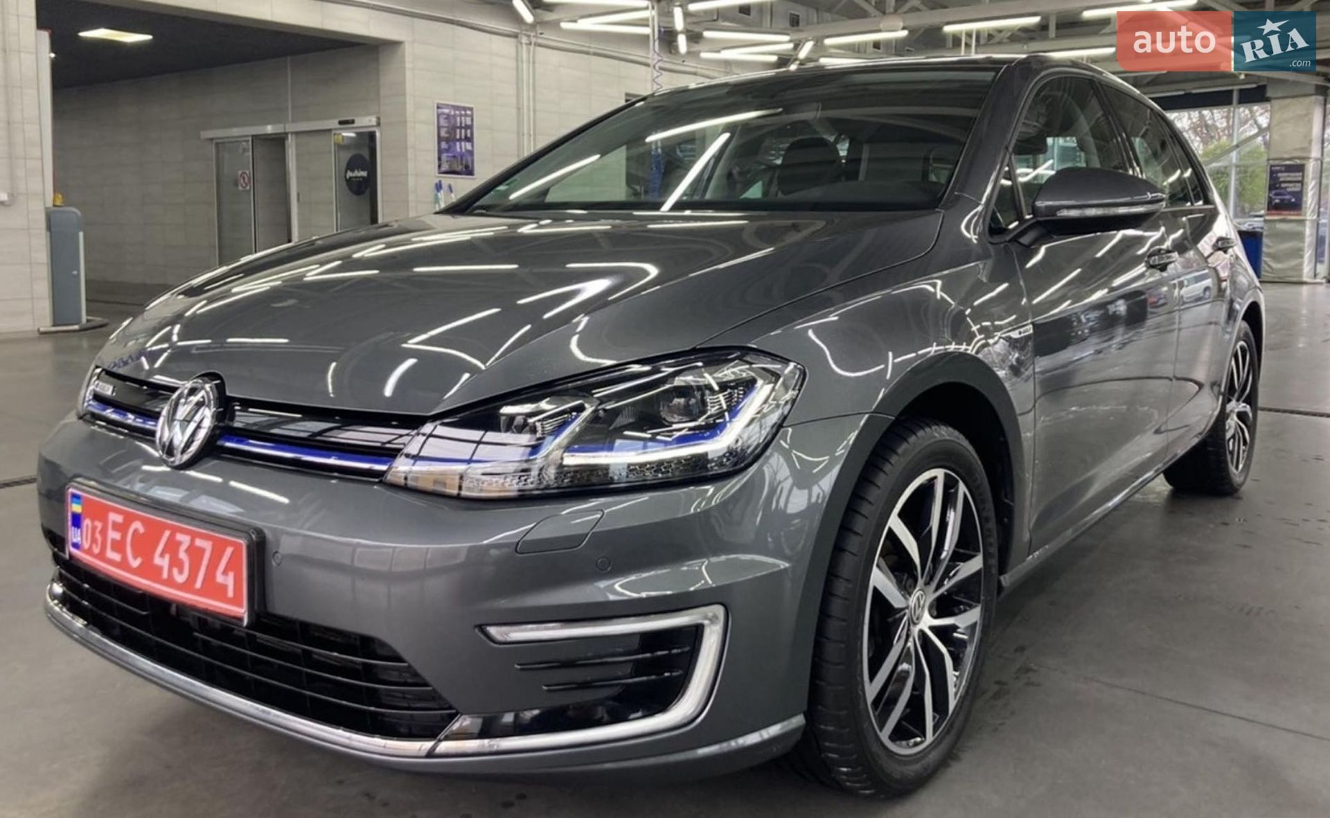 Volkswagen e-Golf 2020 VIN WVWZZZAUZL8908814 фото оголошення 8 з 27