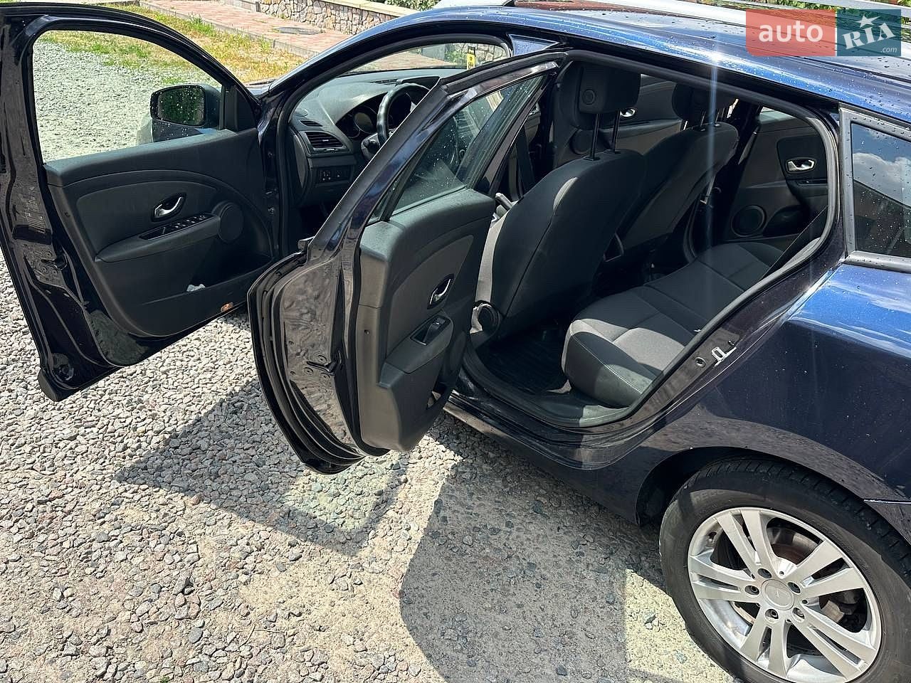 Renault Megane 2011 VIN VF1KZ1A0544315252 фото оголошення 6 з 12
