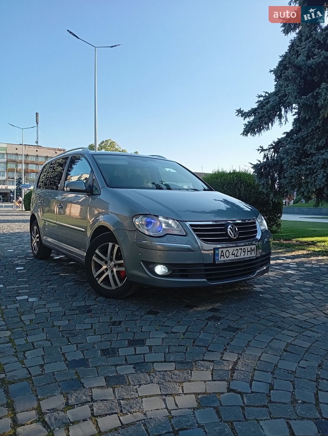 Volkswagen Touran 2008 VIN WVGZZZ1TZ9W016091 фото оголошення 2 з 37