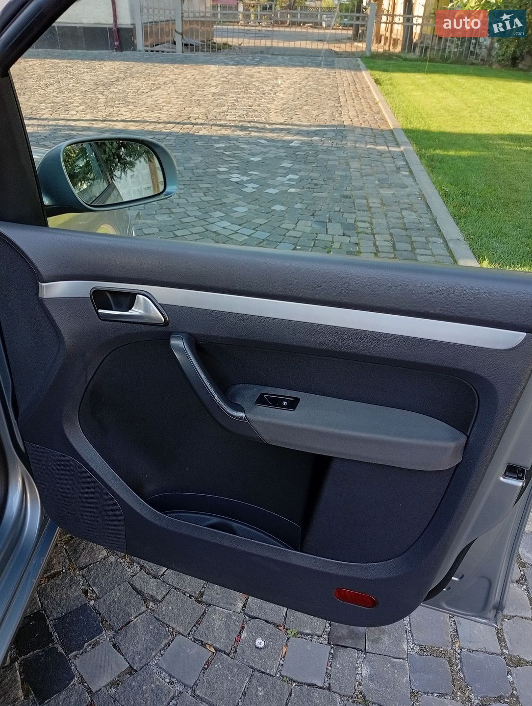 Volkswagen Touran 2008 VIN WVGZZZ1TZ9W016091 фото оголошення 17 з 37