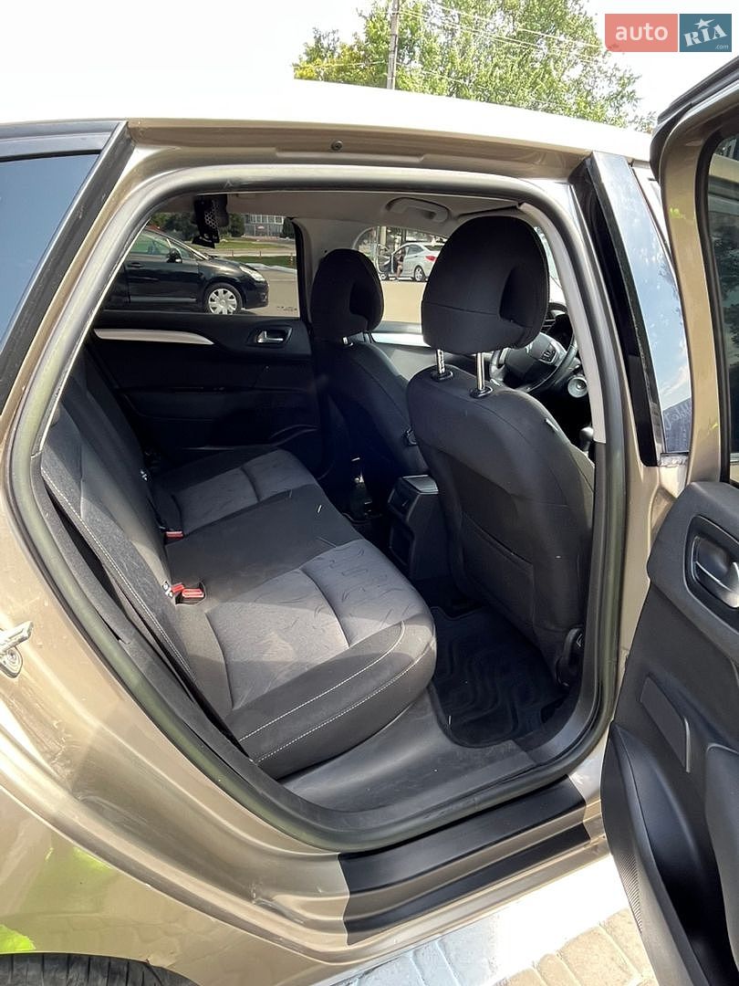 Citroen C4 2013 VIN VF7NC9HJCDY601056 фото оголошення 20 з 27