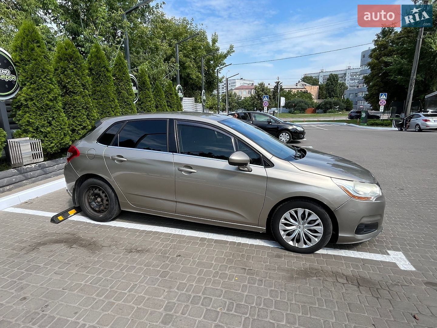 Citroen C4 2013 VIN VF7NC9HJCDY601056 фото оголошення 15 з 27