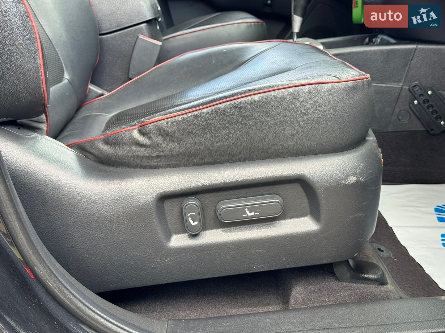 Hyundai Santa FE 2006 VIN KMHSH81WP7U120695 фото оголошення 13 з 44