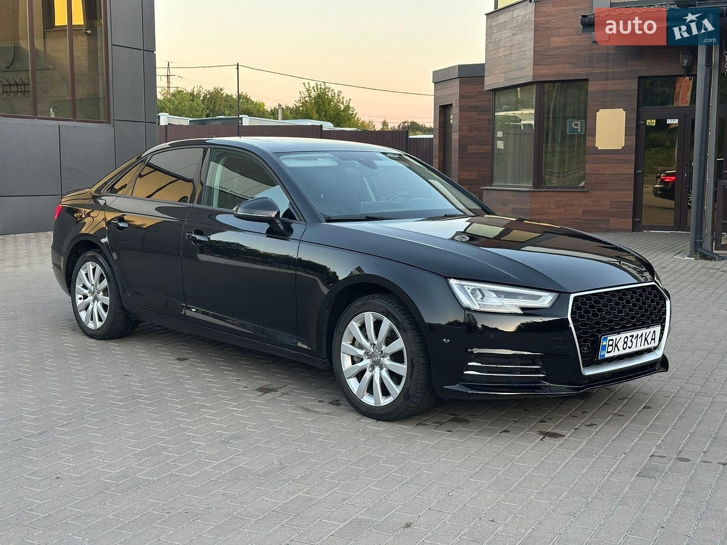 Audi A4 2016 VIN WAUANAF48HN015718 фото оголошення 5 з 60