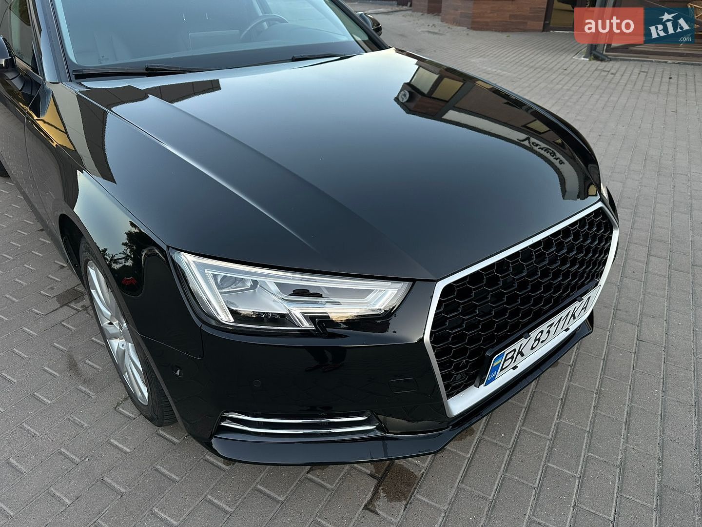 Audi A4 2016 VIN WAUANAF48HN015718 фото оголошення 14 з 60