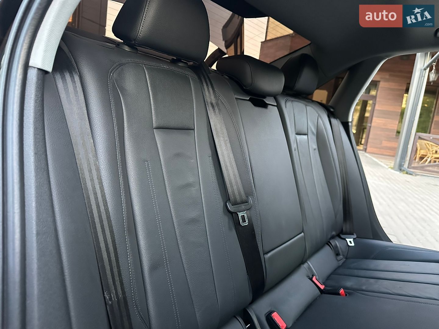 Audi A4 2016 VIN WAUANAF48HN015718 фото оголошення 50 з 60