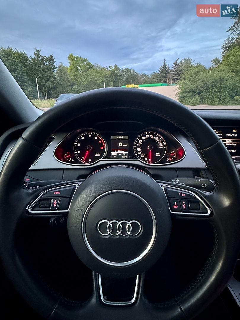Audi A4 2014 VIN WAUEFAFL8FA070986 фото оголошення 11 з 21
